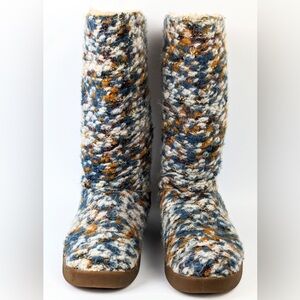 Women’s Size 8 Toasty Tails Wool Boots